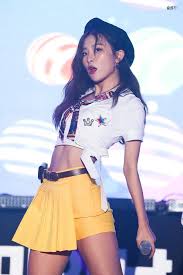 R Kpics For All Your K Pop Picture Needs Red Velvet Seulgi Red Velvet Velvet