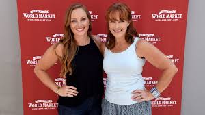 Here S How Much The Good Bones Stars Earn Every Episode