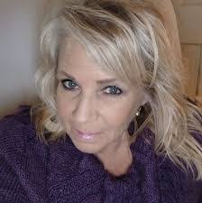 Lisa Tassin's Instagram, Twitter & Facebook