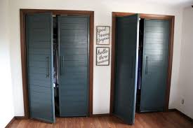Japanese accordion doors | accordion doors. Diy Bi Fold Closet Door Makeovers Bright Green Door