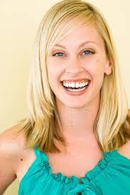 Lindsey Beeman's Instagram, Twitter & Facebook