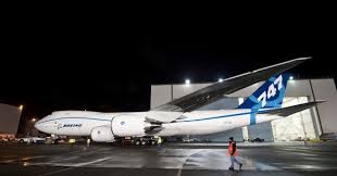 Replica exacta del mando del yoke de boeing 737 en aluminio fundido y lacado en. All New Boeing 747 8 Has Left The Building Wired