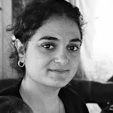 Rana Issa's Instagram, Twitter & Facebook