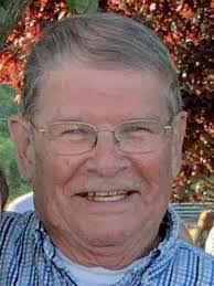 Gloria Irwin's Instagram, Twitter & Facebook