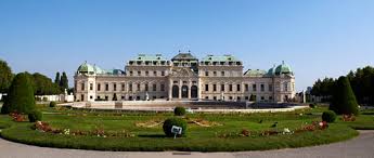 Es ist ein restaurant vorhanden. Das Schloss Belvedere In Wien