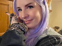 Say hello to Sabbi! 🐍🩷💜