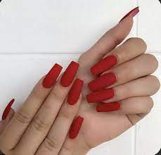 Con glitter y transparencias, con relieves en 3d y esmaltes mate y brillantes, también con estoperoles y toques de. Unas Rojas Unas De Un Solo Color Unas Acrilicas De Un Solo Color Unas De Gel Rojas