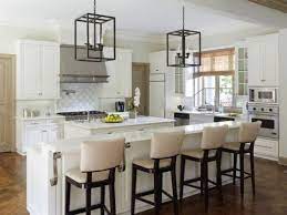 This kitchen's less conventional use of wood makes for a bold design. Kuche Hochstuhle Hochstuhle Kuche Chairs For Kitchen Island Kitchen High Chairs Kitchen Island Chairs