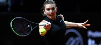 De aceea gestul facut azi de cea mai buna sportiva a tarii pare neobisnuit. Simona Halep Marketa Vondrousova 6 1 6 3 Simona Iubeste Zgura Halep S A Calificat In Sferturi La Stuttgart Cu Cine Va Juca Urmatorul Meci Sport Ro