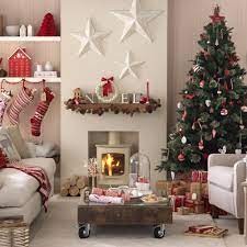 Not only will this help cheer up a dull spot in your home, but it will also keep your mail pile from overflowing and your christmas tree base from overcrowding. 29 Budget Christmas Decorating Ideas From Christmas Crafts To Upcycling