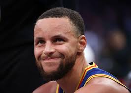 NBA-kenners beoordelen schutterscapaciteiten van Stephen Curry, de nieuwe  driepuntkoning: “De rest komt nog niet tot aan zijn enkels“