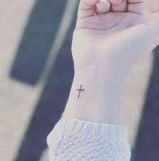 Leaves and flowers have proven to be great tattoo choices for women. Pin On Tattoos