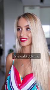 Sandra Blonde Lange Haare