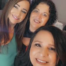 Happy Birthday Mary @adioska 🩷 Had the pleasure of not only dj'ing her  50th but she also allowed me to design and make her birthday cake 🩷 It was  such a wonderful