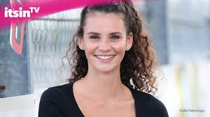 Maybe you would like to learn more about one of these? Gntm Betty Taube Weint Sie Trennt Sich Von Pferdchen Youtube