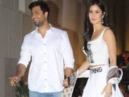 Recently, paparazzi captured vicky kaushal at katrina kaif's building. Harsh Varrdhan Kapoor Confirms That Katrina Kaif And Vicky Kaushal Are Dating Filmfare Com