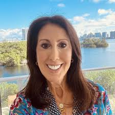 Kayla Friedman (@kaylasworldfl) • Instagram photos and videos