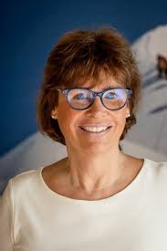 Rebecca Rees's Instagram, Twitter & Facebook