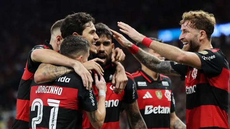 Flamengo enfrenta a Chapecoense para diminuir a diferen&ccedil;a em rela&ccedil;&atilde;o ao Palmeiras - Not&iacute;cias ao Minuto Brasil