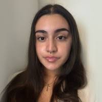 Marissa Hyde's Instagram, Twitter & Facebook