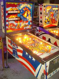 Pinball creative sell, restore and repair vintage pinball machines. 20 Flipperautomat Ideen Flipperautomat Flipper Automaten