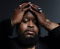 Manasseh Embraces The Light Within On “Monochromatic Dream”