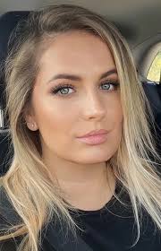 You've got style, old man! My name REGINA Booth,. I'm 68 born in 1957 I'll  hunt you if I must ✨ I said it once, I'm from TEXAZ USA 🇺🇸 Now your