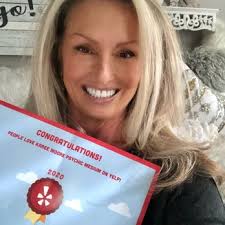 KAREE MOORE PSYCHIC MEDIUM