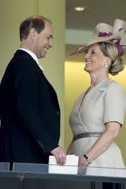 Le dernier fils du couple royal a droit à un mariage fastueux mais plus restreint que ses aînés. 61 Ideas De Countess Of Wessex Condesa De Wessex Sofia De Wessex Como Vestirse Con Estilo