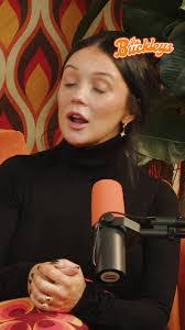 Allie Crow's Instagram, Twitter & Facebook