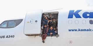 A video of stowaways looking like dots dropping from the plane was shared by many. Ssa05ufxik1hfm