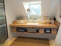 La surface des planches stratifiées est en fait une photographie de chêne. Salle De Bain Plan De Travail Bois Epais Sur Mesure Meuble Salle De Bainflip Design Bois