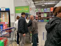 Maybe you would like to learn more about one of these? I M A Die Hard Costco Fan Who Shopped At Sam S Club For The First Time