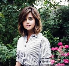 Elegant short hairstyle for round face shapes. 18 Short Haircuts For Round Faces Short Hairstyles Haircuts Ideas Short Haircut Co