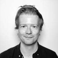 Melanie Ladd's Instagram, Twitter & Facebook