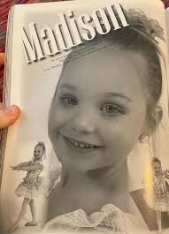 Sub cleanse... yearbook photos from when the girls were little ❤️ :  r/dancemoms