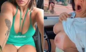 Video da Sil Torra nua sentando na pica