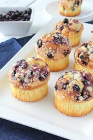 Muffins Moelleux Aux Myrtilles Son Crumble Chocociframboise Le Blog Muffins Moelleux Recette Muffin Recette Muffin Myrtille