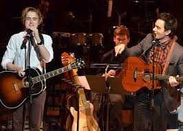He has been married to giovanna fletcher since may 12, 2012. Ramin Duets With Tom Fletcher Asked To Join Mcfly