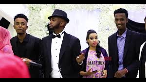 Quraysha boorama abaal laay ha igu odhan jawaab lagu bas beelay 2020 official music video. Daauud Xanfar Yaa Isku Kaa Marmara Live Hargeisa Show 2018 By Maahir Media Pro