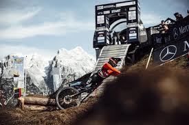 Jun 13, 2021 · struggles for nino schurter with no mathieu van der poel or tom pidcock riding in leogang, the race was primed for nino schurter to finally equal julien absalon's record of 33 world cup wins. Downhill Quali U23 Herren Xco Wm Leogang Tag 3 Lines