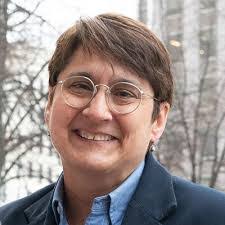 Kim Volk's Instagram, Twitter & Facebook