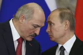 Lukaschenko will, wie er sagte, mit putin über die folgen der sanktionen der eu und der usa sprechen, die belarus (weißrussland) wirtschaftlich zu schaffen machen. Auf Dem Weg Zu Einem Neuen Staat Lukaschenkos Angst Vorm Grossen Bruder Politik Tagesspiegel