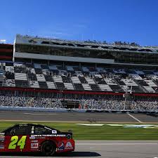 The ultimate motorsports tv schedule for live events, replays, practice and more. 2015 Daytona 500 Start Time Tv Schedule Radio And More Sbnation Com