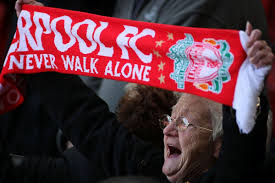 Популярные сегодня тексты и переводы песен: Die Geschichte Um You Ll Never Walk Alone Olsc Red Fellas Austria