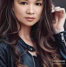 Wag kang mananawang magtrabaho. Mas mahirap ang walang trabaho. Tandaan mo  yan.