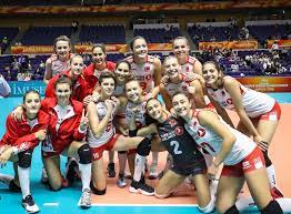 İnsaf, merve , erhan ve i̇lhan kardeşlerin kız kardeşi güler kartal vefat etmiştir. Filenin Sultanlari Nin Aday Kadrosu Belli Oldu Voleybol Plus
