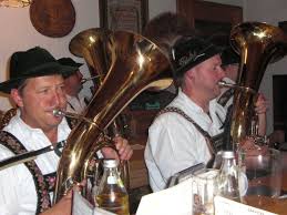 Die verantwortliche stelle entscheidet allein oder gemeinsam mit anderen über die zwecke und mittel der. Abschlussplattlprobe Des Vtv Garmisch Musikkapelle Garmisch E V