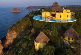 Kylie just bought a new house, as curbed reports—a $6 million mansion in hidden hills, california (not to be confused with the $2.7 million. Inside Kylie And Kendall Jenner S 6 500 A Night Mexico Getaway Readsector