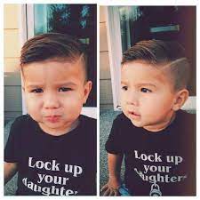 7 Adorable Baby Boy S First Haircut To Jumpstart Trendfrisurende Com Baby Boy Hairstyles Little Boy Haircuts Baby Boy Haircuts